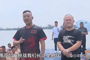 克洛普：阿利森在昨天的训练中因伤退出，具体情况需进一步诊断